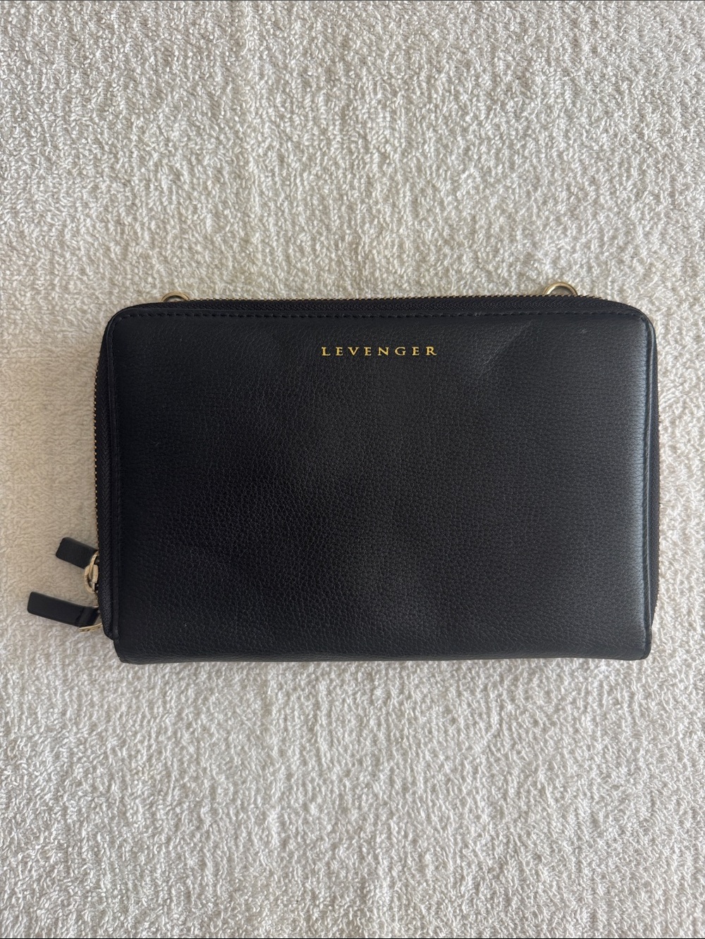 Levenger Black Pebbled Leather Zip Wallet Crossbody